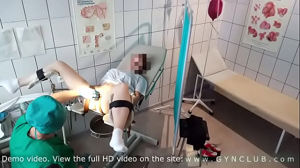 Exelent orgasm on gynecology stool
