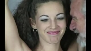 Sultry gal is playing with her orgy plaything